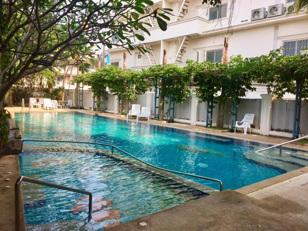 Baan Klang Condo Hotel HHQ Eksteriør billede
