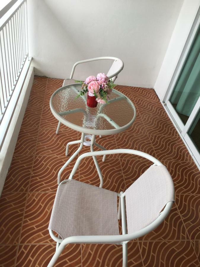 Baan Klang Condo Hotel HHQ Eksteriør billede