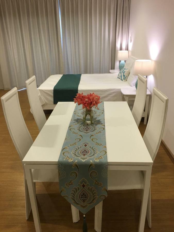 Baan Klang Condo Hotel HHQ Eksteriør billede